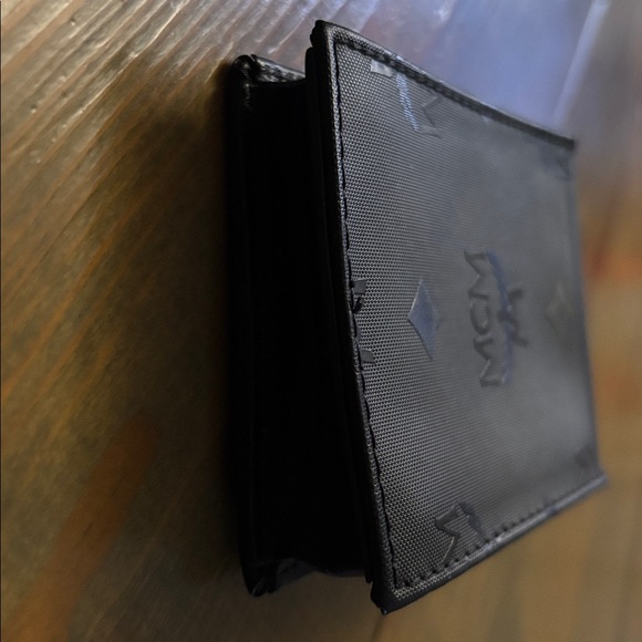 MCM Black Card Holder - Picture 7 of 10